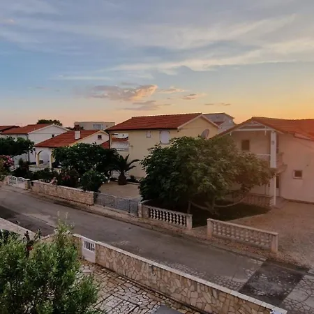 Appartement Hausadrian /apartments Tony *